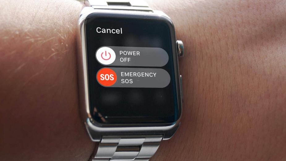 Apple Watch uratował kobietę przed włamywaczem. Historia prawie jak z filmu