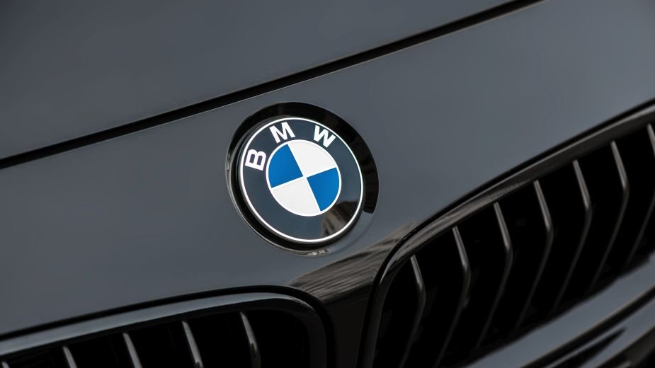 BMW patentuje wytwarzanie energii elektrycznej na wybojach