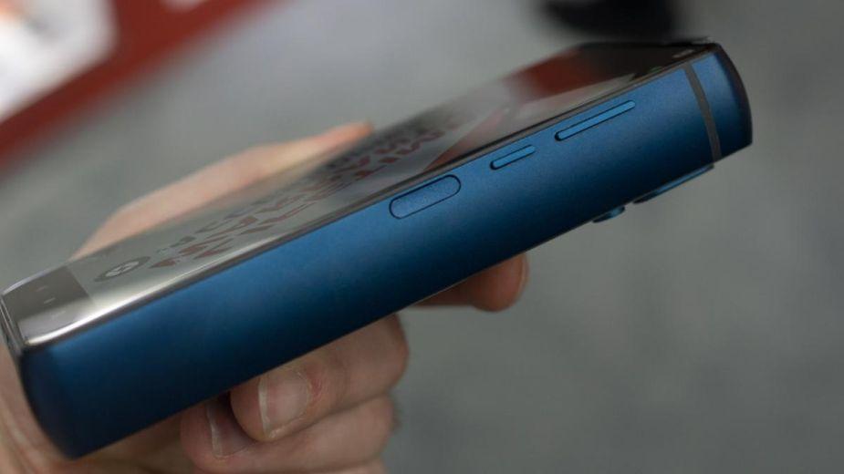 Energizer Power Max P18K - smartfon z baterią 18000 mAh wygląda jak cegła