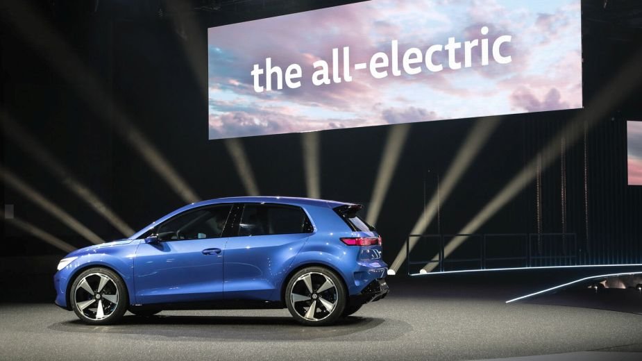 Elektryczny Volkswagen ID.2all - przestronność Golfa z kompaktowymi wymiarami Polo i przystępną ceną