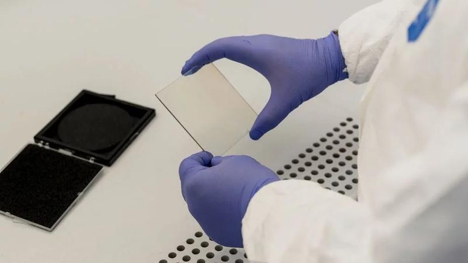 Huawei oskarżone o kradzież technologii szkieł typu Gorilla Glass