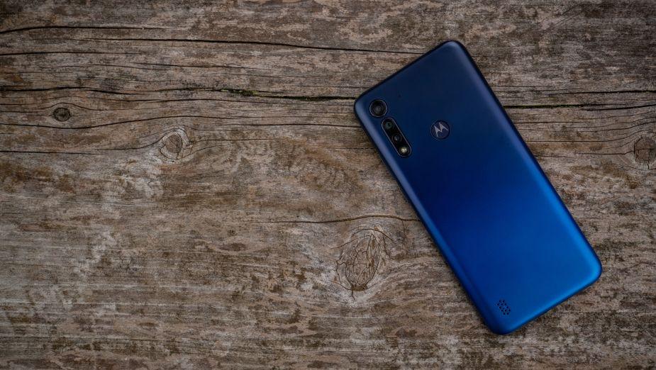 Motorola Moto G8 Power Lite - niedrogi smartfon z dużą baterią