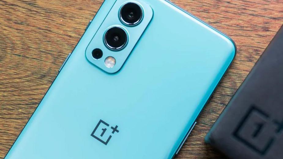 OnePlus Nord 2 5G - smartfon wybuchł w kieszeni prawnika. Producent ma problem