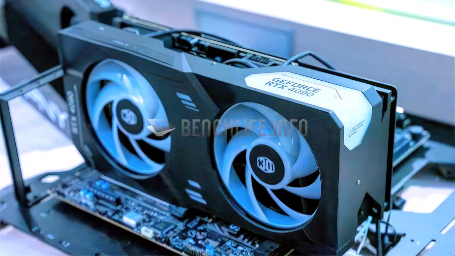 PNY i Cooler Master idą śladami ASUSa i Noctua. Firmy zaprezentowały swoją kartę graficzną