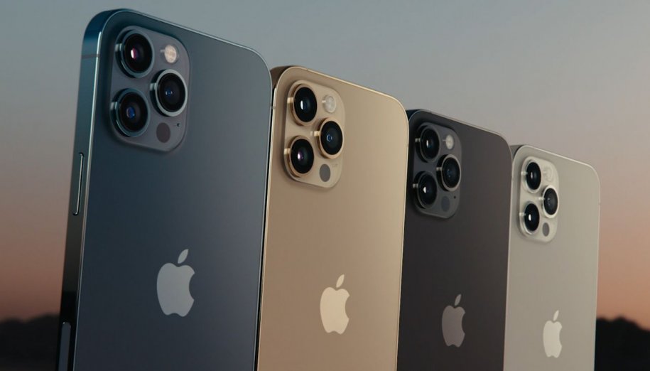 Studenci pozywają Apple za brak ładowarki w zestawie z iPhonem