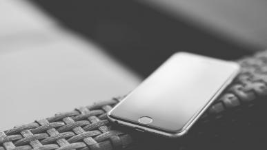 Akumulator szpiegujący posiadacza smartfona. Oto wyższy stopień hakowania