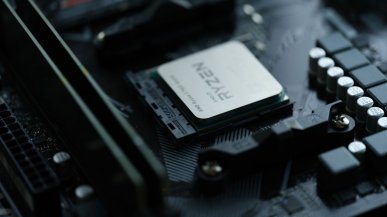 AMD ma powody do zadowolenia. Odkraja kolejny kawałek z tortu Intela