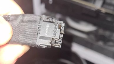 AMD nie zamierza ryzykować. Nowe Radeony nie będą korzystać ze złącza zasilania 12VHPWR