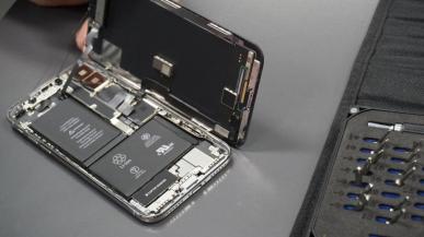 Apple ma wyjaśnić czemu zakazuje napraw iPhone'ów we własnym zakresie