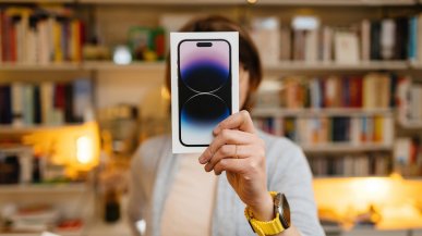Apple może nie dać nam wyboru i sprzedawać iPhone 15 tylko z eSIM
