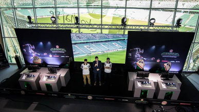 Bartek "bejott" Jakubowski zwycięzcą Lay’s Legia Community Cup