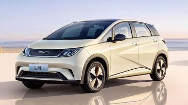 BYD Dolphin trafi do Europy. Hatchback może namieszać kategorii tańszych elektryków