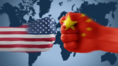 Chiny budują potegę. Wyprzedzają USA w 37 z 44 badań nad kluczowymi technologami