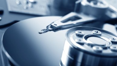 Dostawy dysków HDD na tragicznym poziomie. Rekordzista odnotował 43,7% spadek