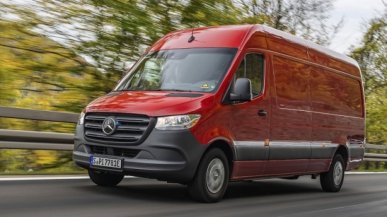 Elektryczny Mercedes-Benz eSprinter przejechał 475 km przy zużyciu zaledwie 21,9 kWh/100 km