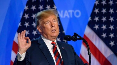 Facebook: Nie ma planów przywrócenia Trumpa, pomimo zgłoszenia jego kandydatury