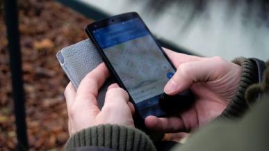 Google Maps wprowadza ostrzeżenia przed policją i wypadkami