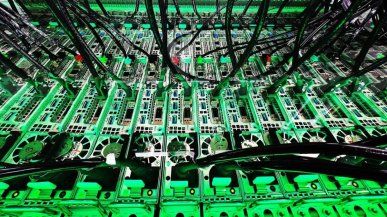 Intel przygotowuje chłodzenie, które poradzi sobie nawet z przyszłymi układami o mocy 2000 W