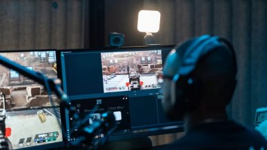 Logitech Litra Glow - idealna lampka dla początkujących streamerów?