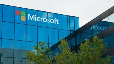 Microsoft opatentował elastyczny smartfon 3-w-1