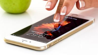 Niektóre popularne aplikacje śledzą wszystko, co robimy na ekranie iPhone`a