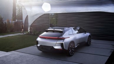 Niesamowicie luksusowy elektryk w końcu w produkcji. Poznajcie Faraday Future FF 91 Futurist
