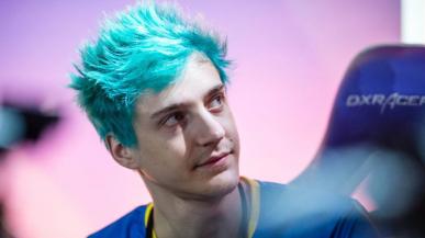 Ninja jest pierwszym zawodowym graczem sponsorowanym przez firmę Adidas
