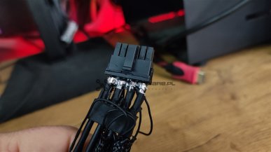 PCI-SIG obwinia producentów kart za problemy ze złączem 12VHPWR