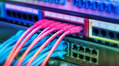 Sprzedawał wojsku, szpitalom i szkołom podrobiony sprzęt Cisco. Zarabiał miliony dolarów