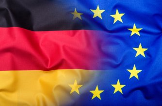Unia Europejska ugina się pod presją Niemiec. Auta na e-paliwa będą sprzedawane po 2035 roku