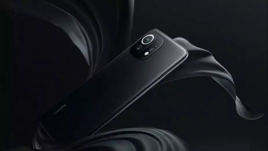 Xiaomi Mi 11 sprzedaje się jak ciepłe bułeczki. Producent może być zadowolony z wyników flagowca