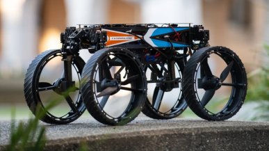 Przełomowy "morphobot". Ten marsjański robot może jeździć, chodzić i latać